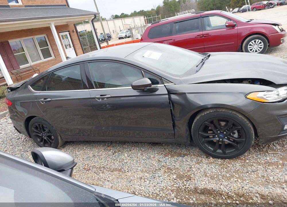 2020 FORD FUSION SE VIN: 3FA6P0HDXLR229793