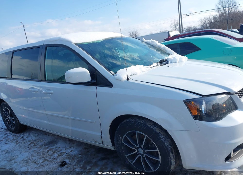 2017 DODGE GRAND CARAVAN GT VIN: 2C4RDGEG2HR641520
