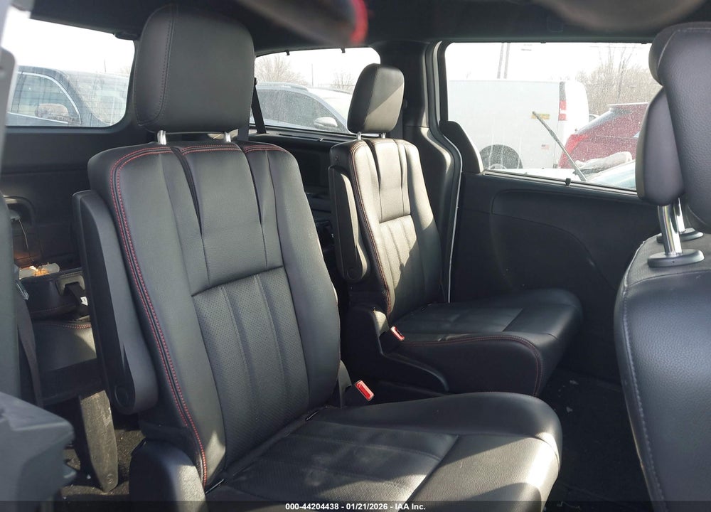 2017 DODGE GRAND CARAVAN GT VIN: 2C4RDGEG2HR641520