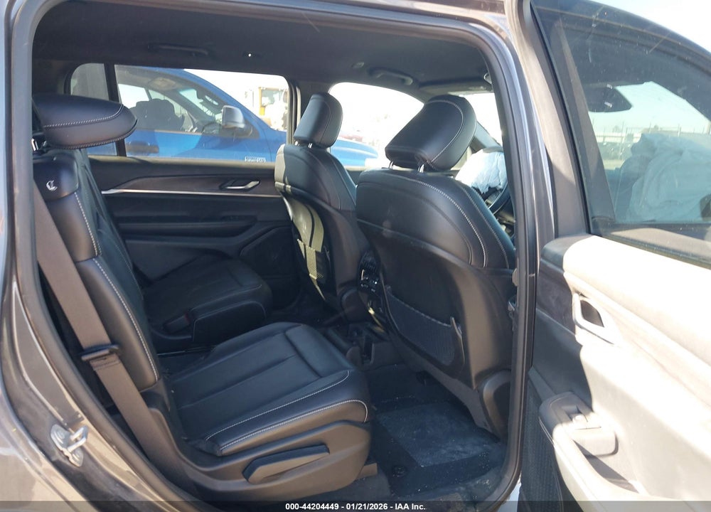 2024 JEEP GRAND CHEROKEE L LIMITED 4X4 VIN: 1C4RJKBG2R8553001