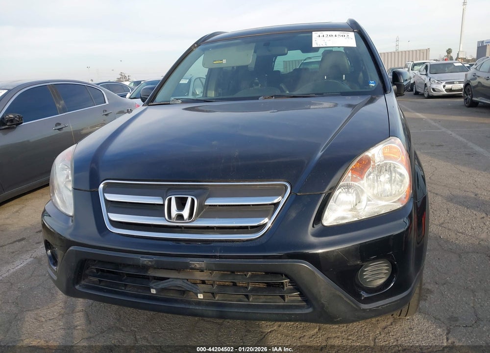 2005 HONDA CR-V SE VIN: JHLRD78945C055177