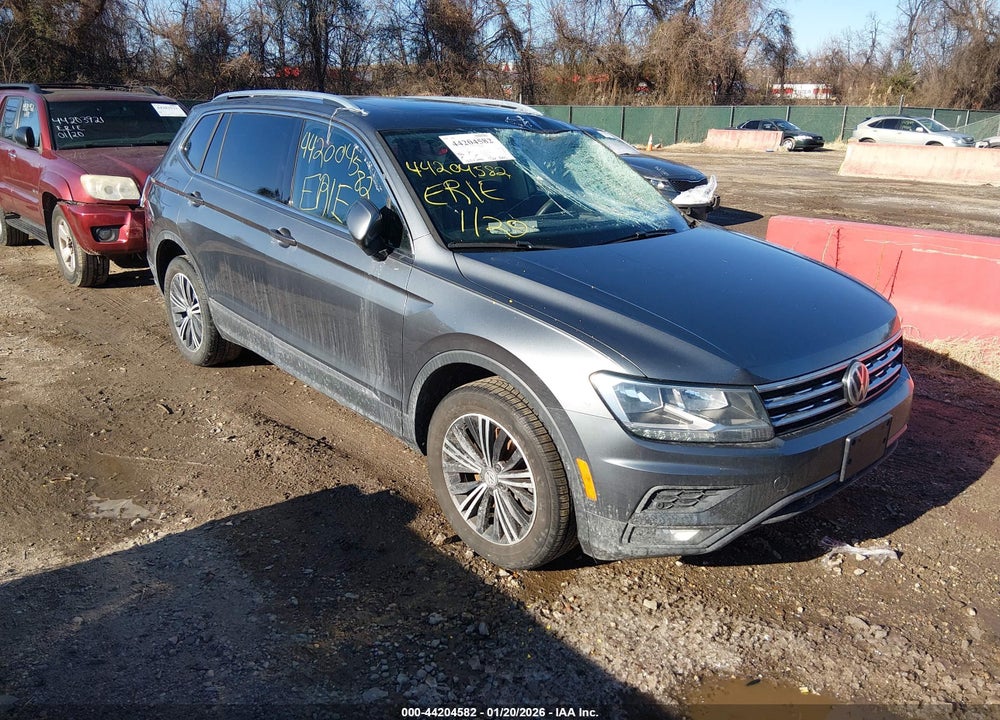 2019 VOLKSWAGEN TIGUAN 2.0T SE/2.0T SEL/2.0T SEL R-LINE/2.0T SEL R-LINE BLACK VIN: 3VV2B7AX4KM090617
