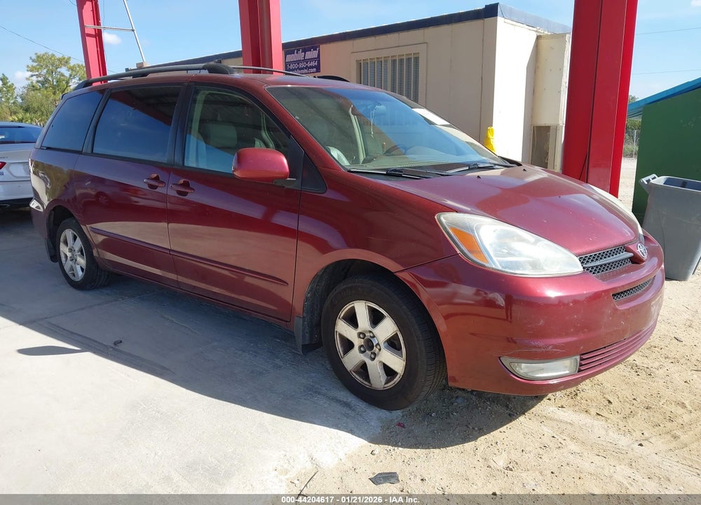 2004 TOYOTA SIENNA XLE VIN: 5TDZA22C14S126278