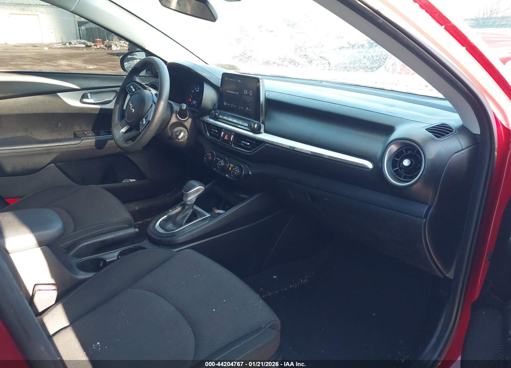2023 KIA FORTE LXS VIN: 3KPF24AD8PE596411