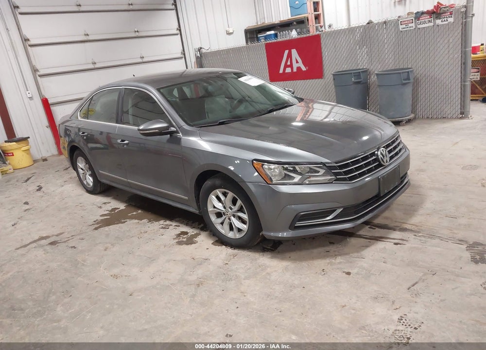 2016 VOLKSWAGEN PASSAT 1.8T S VIN: 1VWAT7A34GC003471