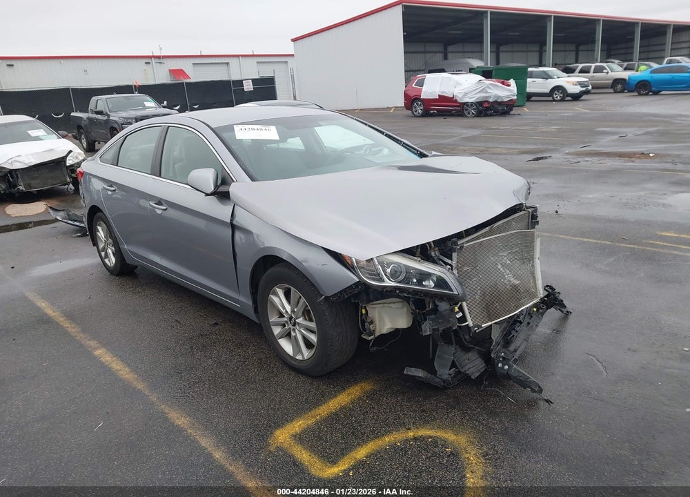 2017 HYUNDAI SONATA VIN: 5NPE24AF2HH492717