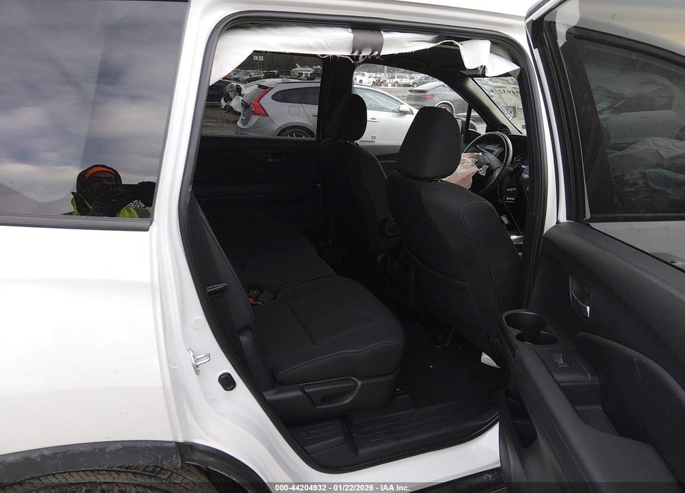 2021 HONDA PASSPORT AWD SPORT VIN: 5FNYF8H24MB019776