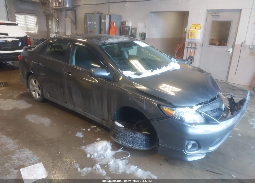 2013 TOYOTA COROLLA S VIN: 2T1BU4EE2DC979573