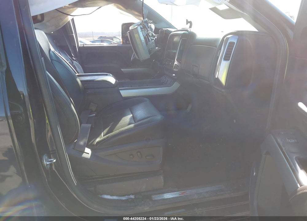 2015 CHEVROLET SILVERADO 2500HD LTZ VIN: 1GC1KWE82FF618619