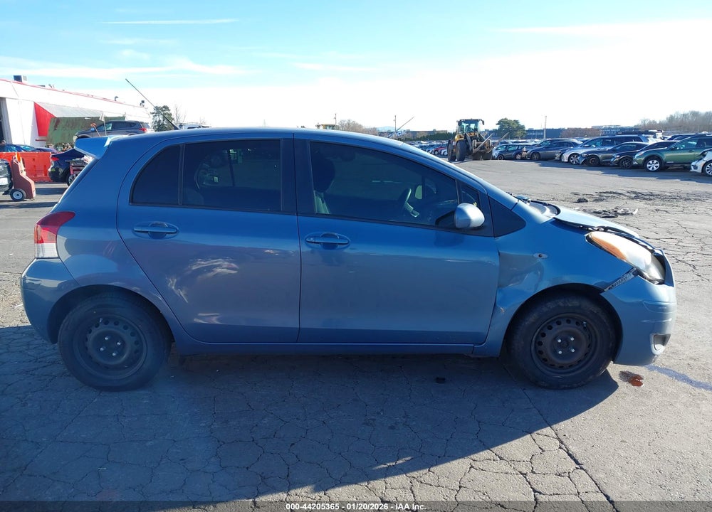 2011 TOYOTA YARIS VIN: JTDKT4K36B5338412