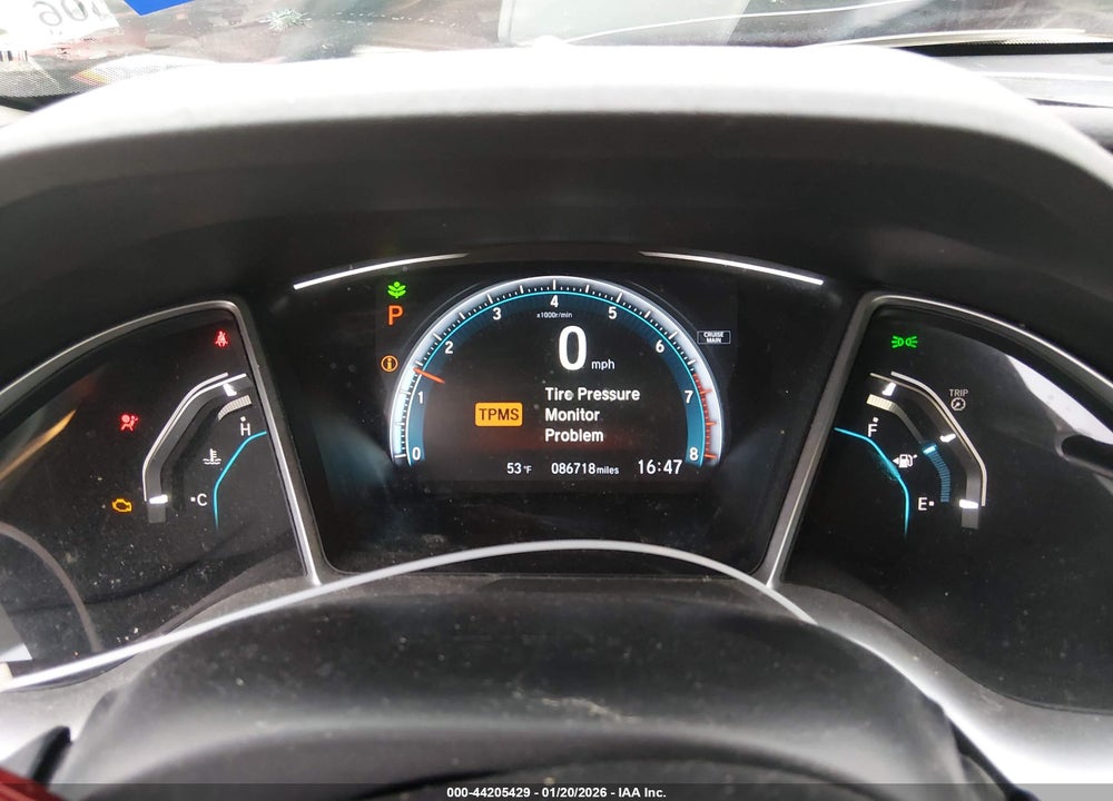 2018 HONDA CIVIC EX VIN: 2HGFC2F70JH604454
