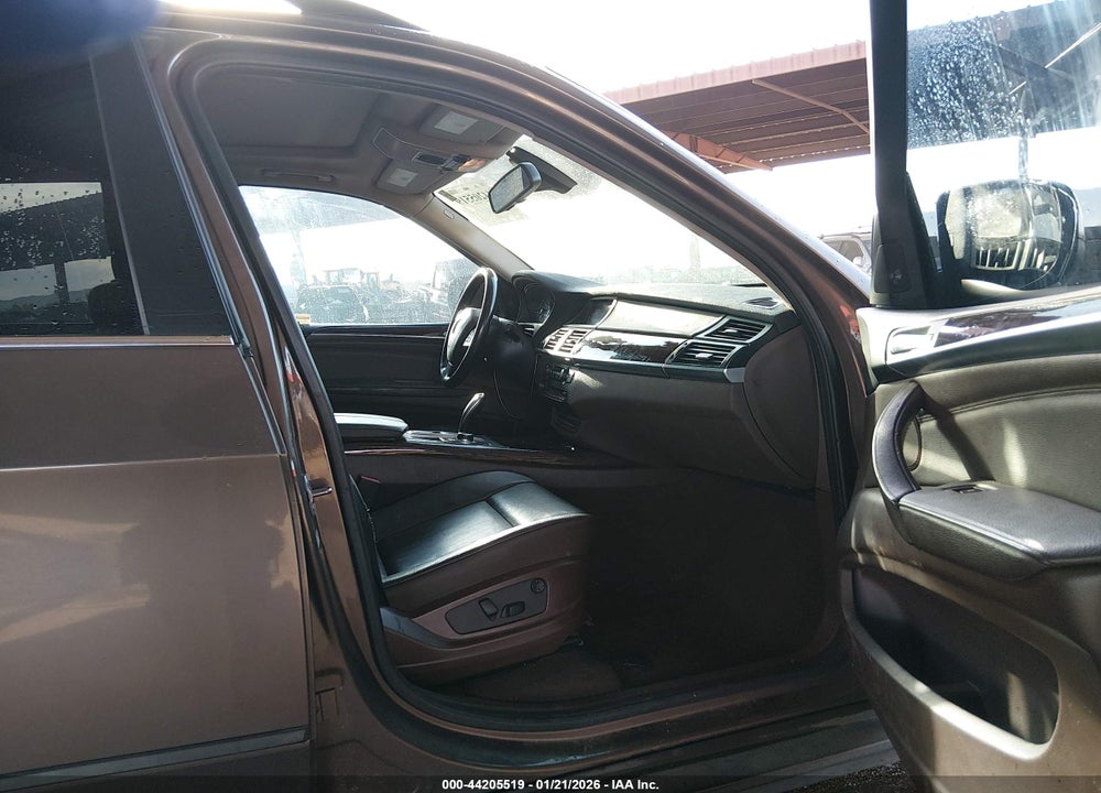2013 BMW X5 XDRIVE35I/XDRIVE35I PREMIUM/XDRIVE35I SPORT ACTIVITY VIN: 5UXZV4C59D0E07796