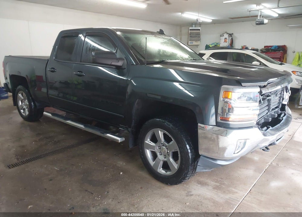 2017 CHEVROLET SILVERADO 1500 1LT VIN: 1GCVKREC2HZ383695