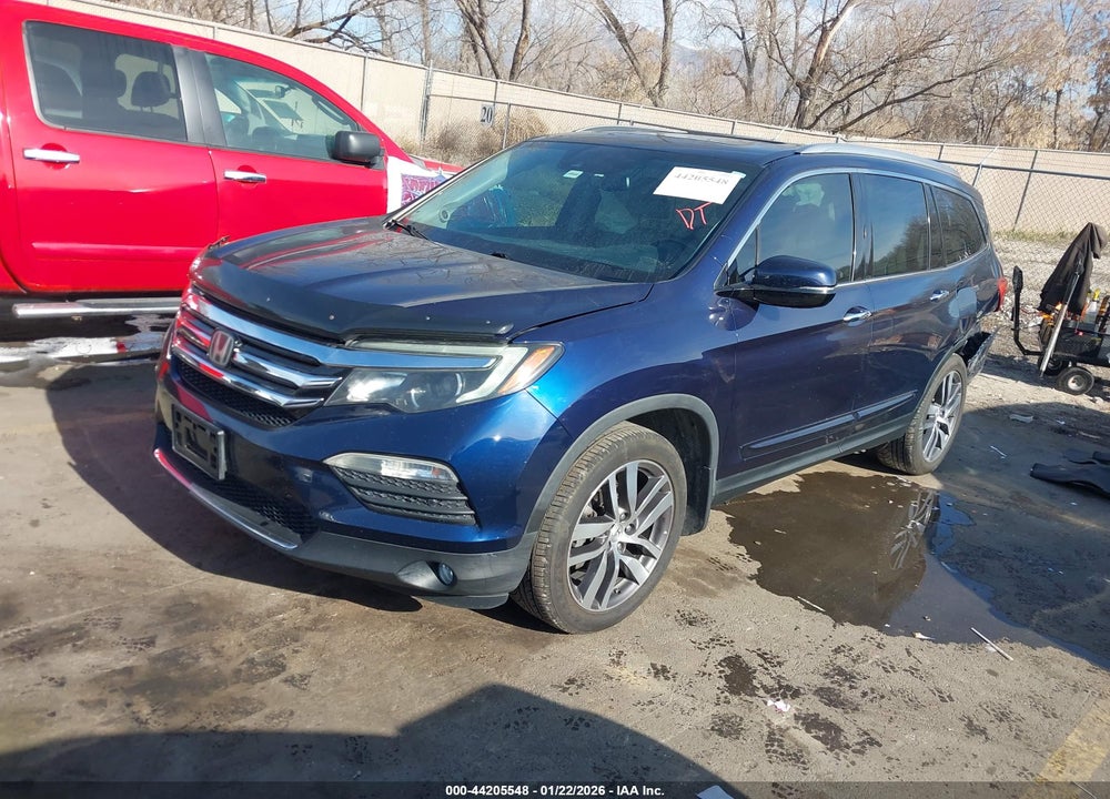 2016 HONDA PILOT TOURING VIN: 5FNYF5H94GB044208
