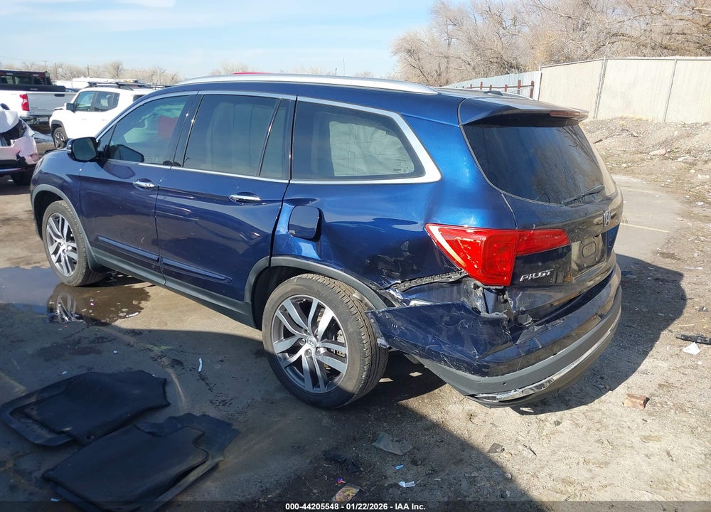 2016 HONDA PILOT TOURING VIN: 5FNYF5H94GB044208