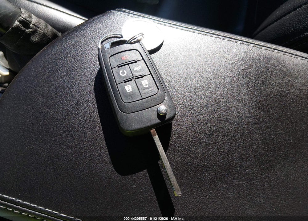 2014 CHEVROLET MALIBU VIN: 1G11E5SL2EU132423