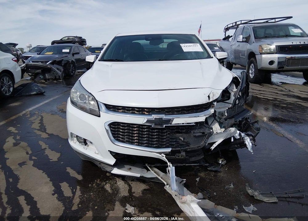 2014 CHEVROLET MALIBU VIN: 1G11E5SL2EU132423