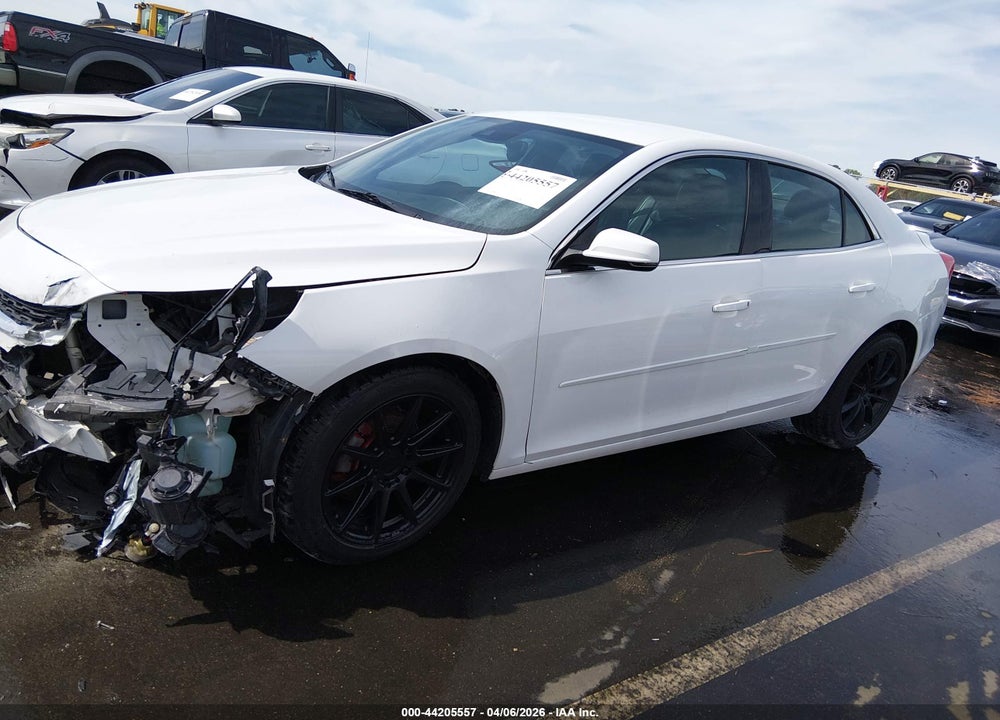 2014 CHEVROLET MALIBU VIN: 1G11E5SL2EU132423
