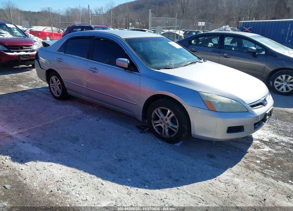 2007 HONDA ACCORD 2.4 SE VIN: 1HGCM56307A174575