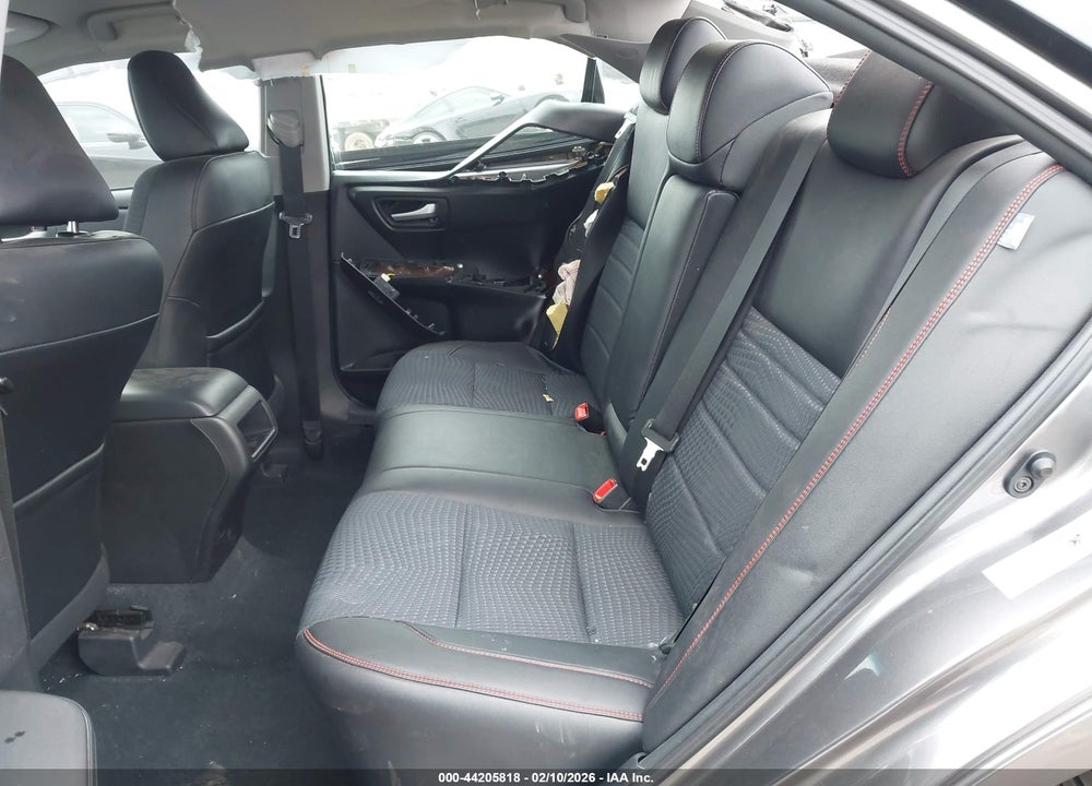 2015 TOYOTA CAMRY SE VIN: 4T1BF1FK3FU092546