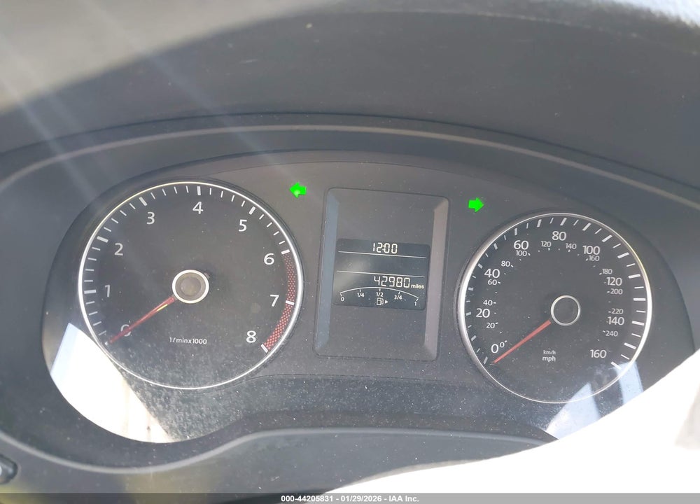 2014 VOLKSWAGEN JETTA 1.8T SE VIN: 3VWD17AJ4EM418447