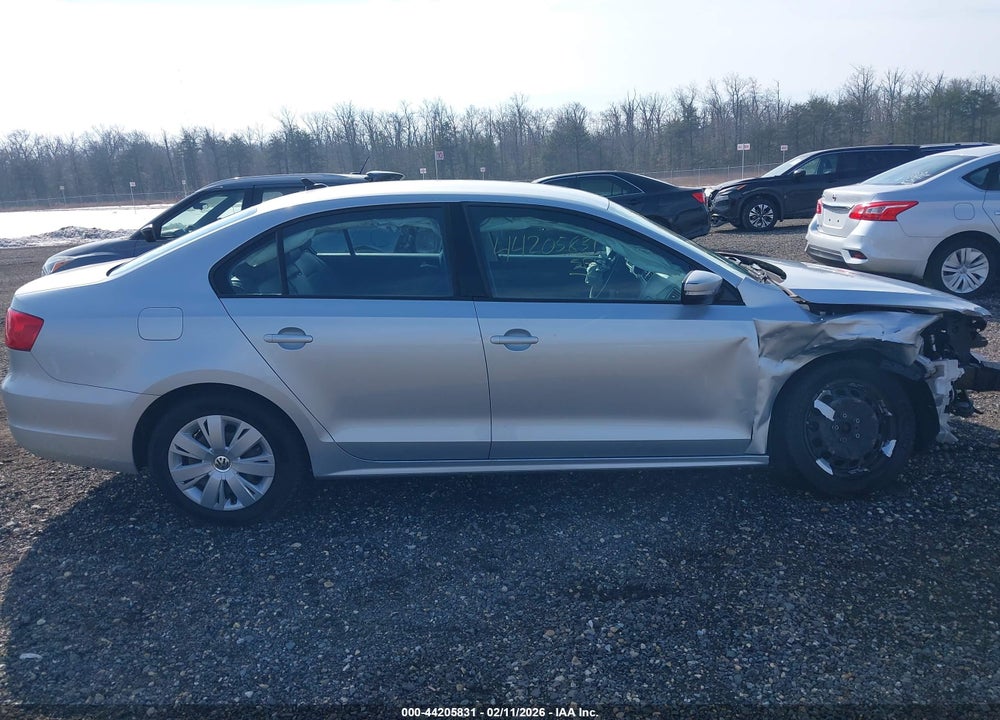 2014 VOLKSWAGEN JETTA 1.8T SE VIN: 3VWD17AJ4EM418447