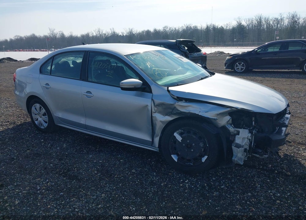 2014 VOLKSWAGEN JETTA 1.8T SE VIN: 3VWD17AJ4EM418447