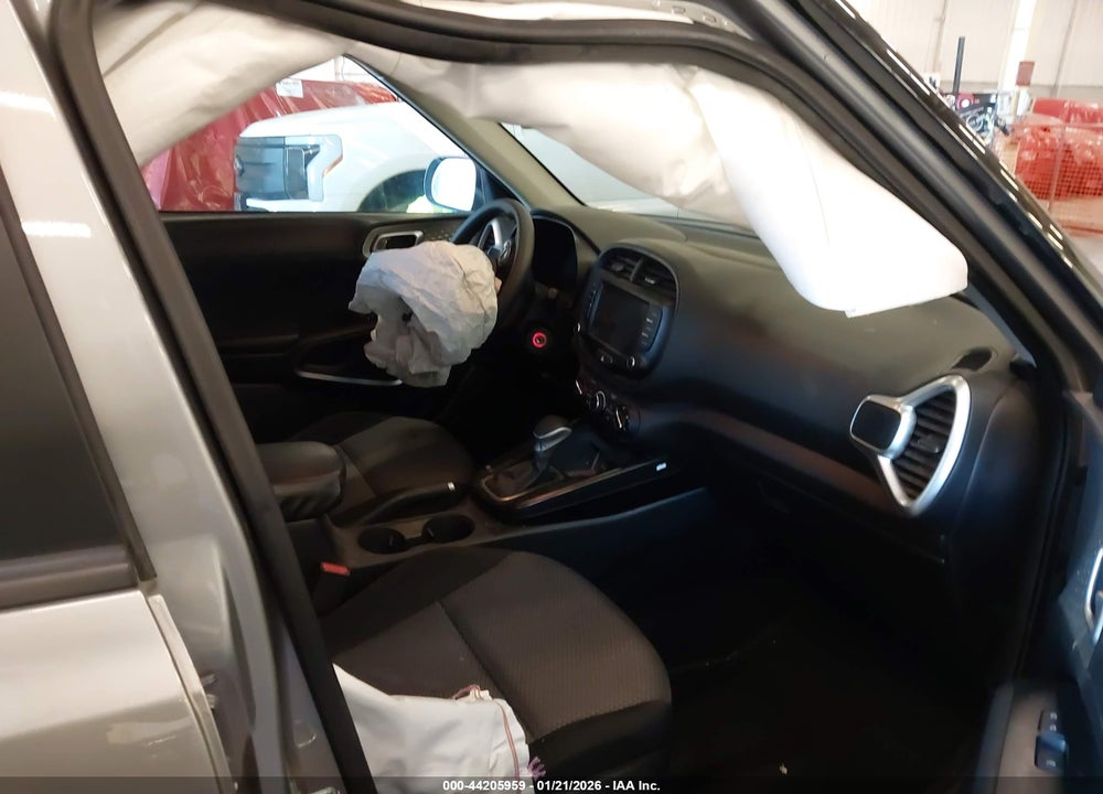 2023 KIA SOUL LX VIN: KNDJ23AU3P7844343