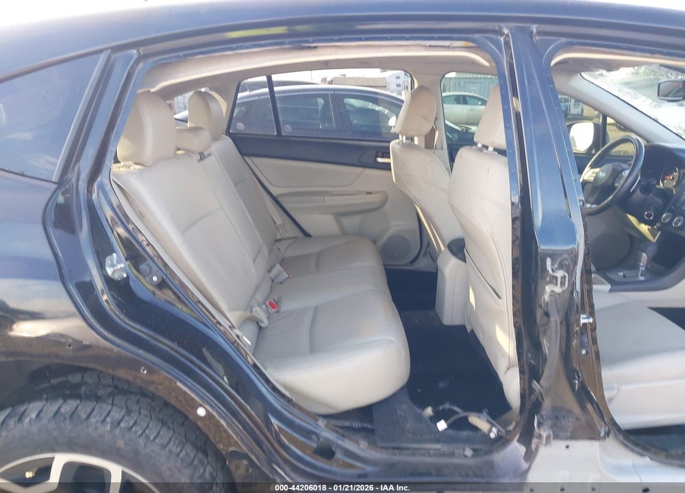 2014 SUBARU XV CROSSTREK 2.0I LIMITED VIN: JF2GPAKC4E8325655