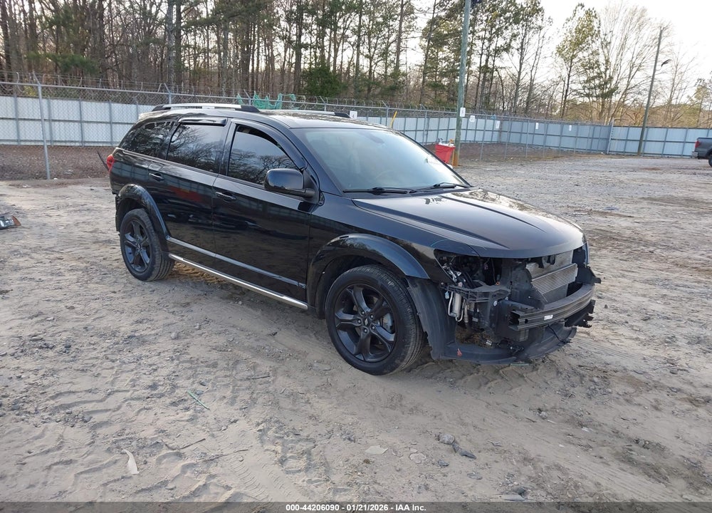 2020 DODGE JOURNEY CROSSROAD VIN: 3C4PDCGB3LT201040