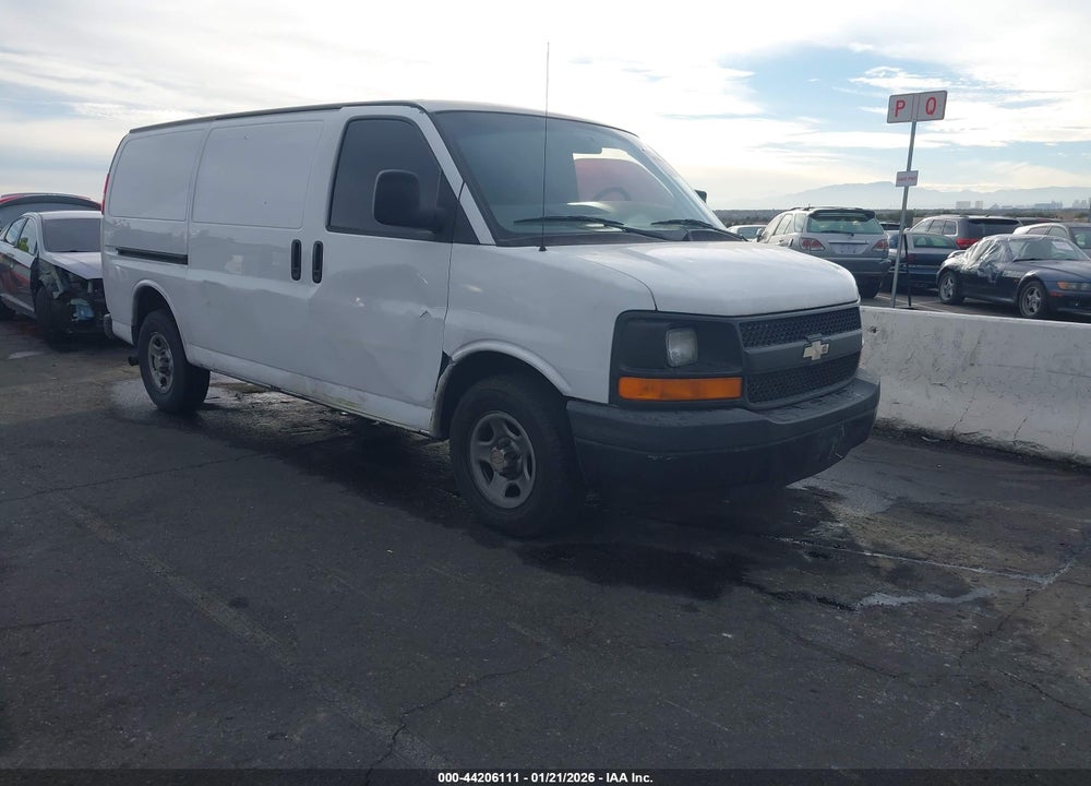 2006 CHEVROLET EXPRESS WORK VAN VIN: 1GCFG15X261153600
