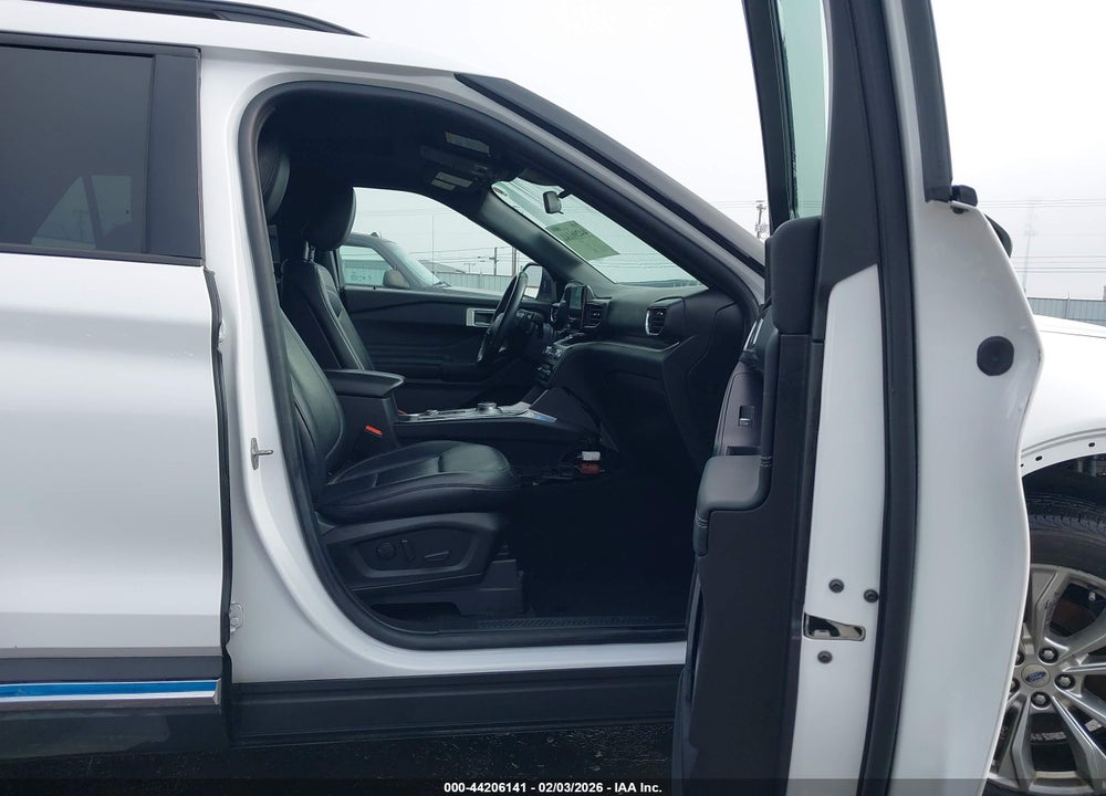 2020 FORD EXPLORER XLT VIN: 1FMSK8DH8LGA44823