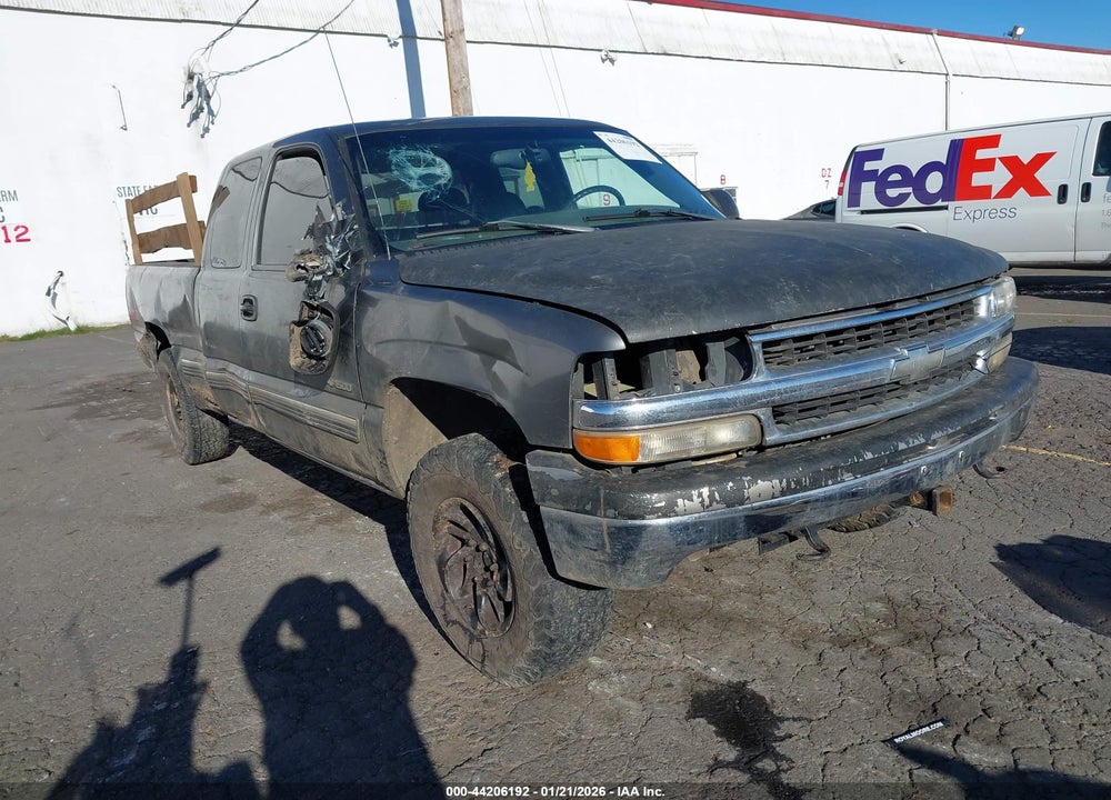 1999 CHEVROLET SILVERADO 1500 LT VIN: 1GCEK19T2XE148294
