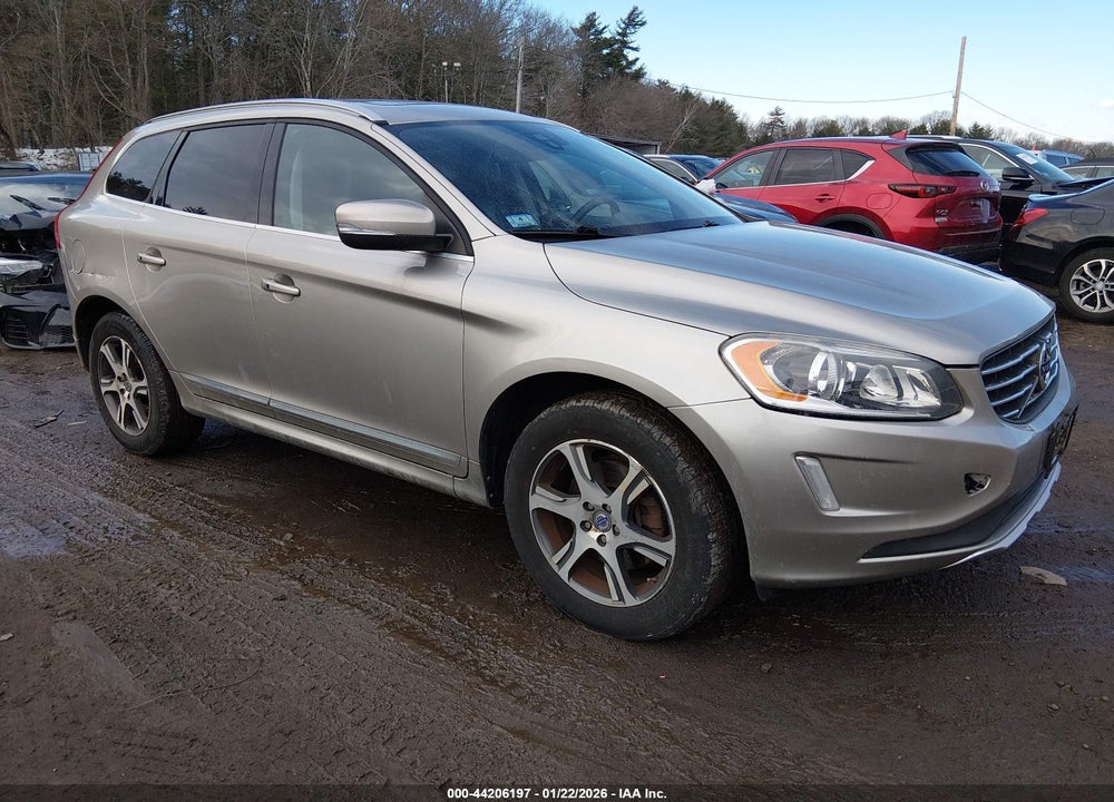 2014 VOLVO XC60 T6 VIN: YV4902DZ7E2552535