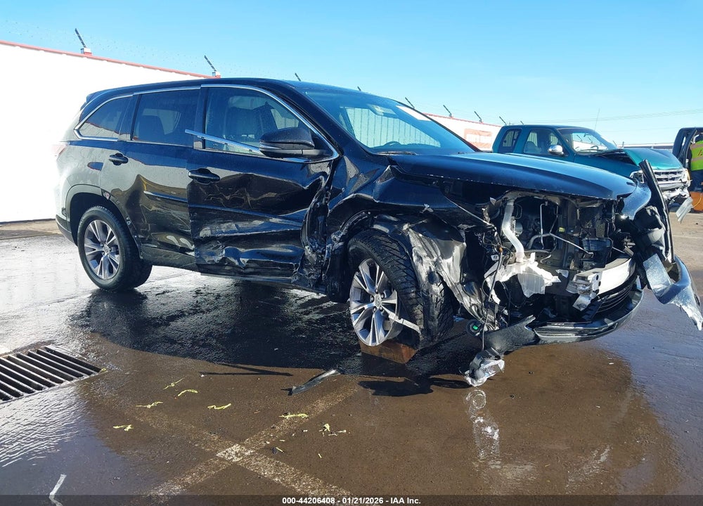 2014 TOYOTA HIGHLANDER LE PLUS V6 VIN: 5TDZKRFH4ES009971