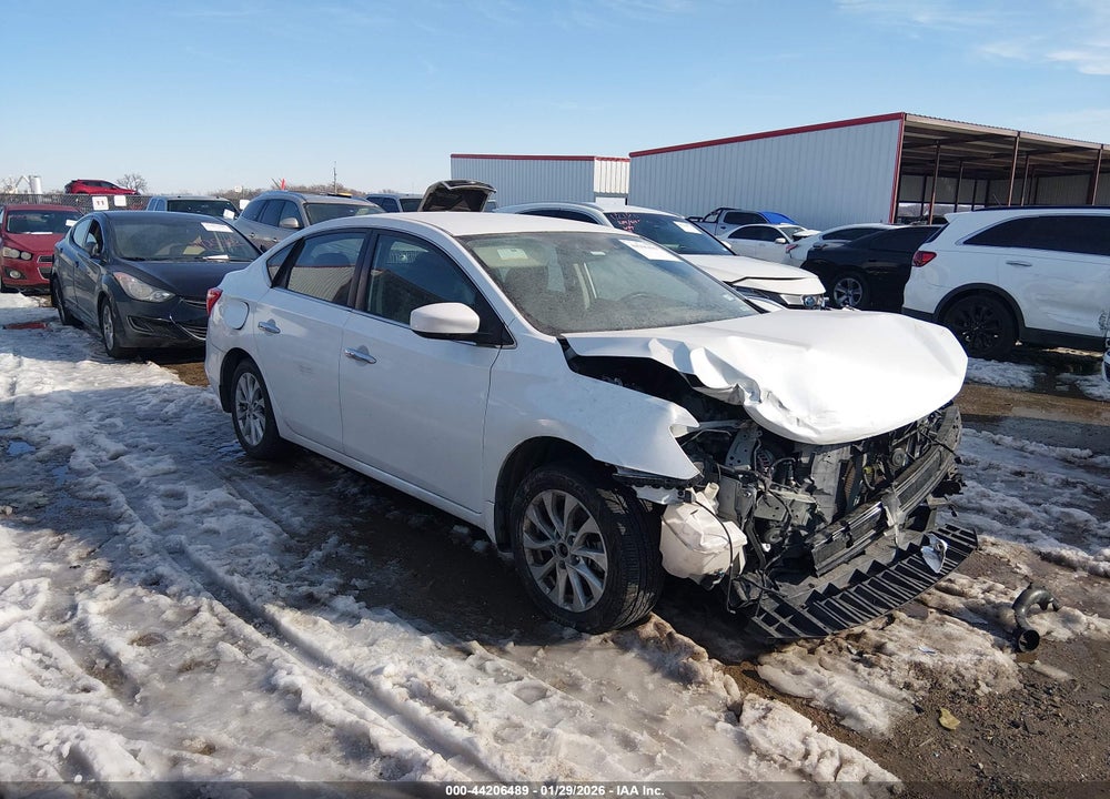 2018 NISSAN SENTRA SV VIN: 3N1AB7APXJY251105