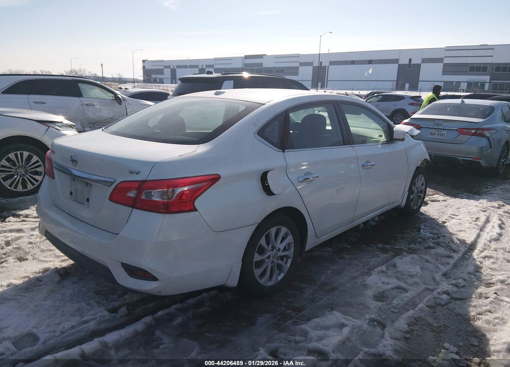 2018 NISSAN SENTRA SV VIN: 3N1AB7APXJY251105