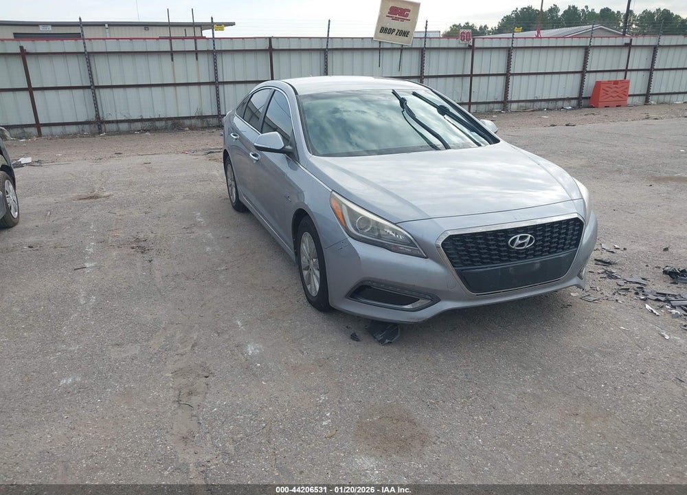 2016 HYUNDAI SONATA HYBRID SE VIN: KMHE24L19GA013972