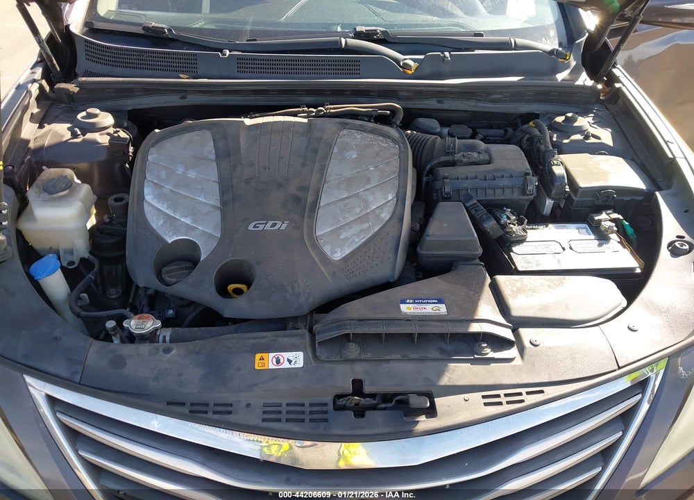 2015 HYUNDAI AZERA VIN: KMHFG4JG2FA490528