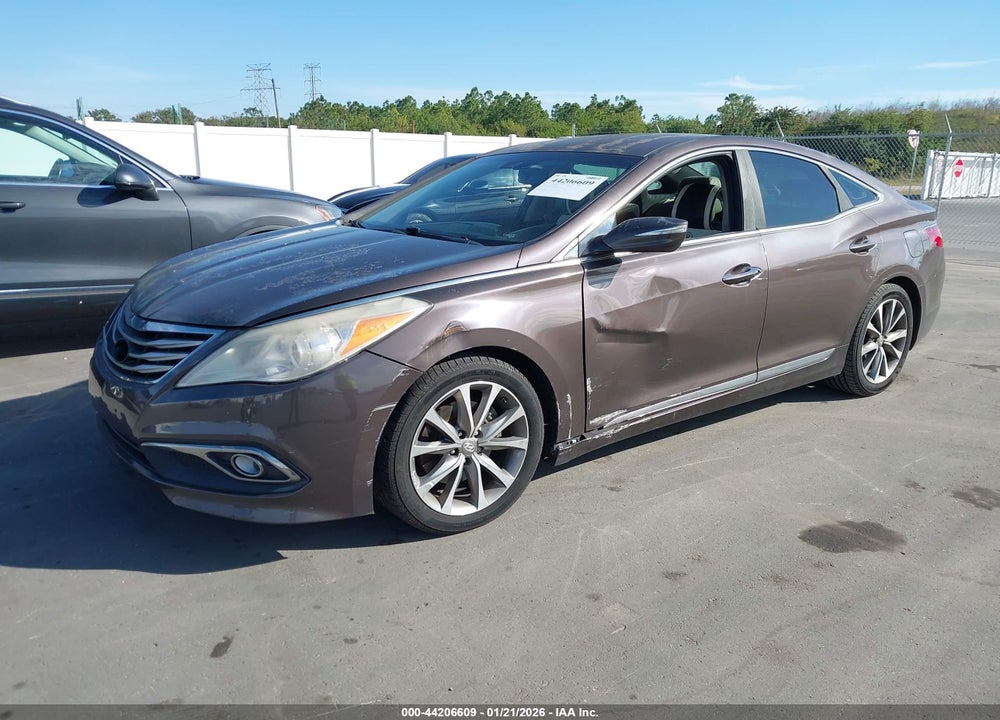 2015 HYUNDAI AZERA VIN: KMHFG4JG2FA490528