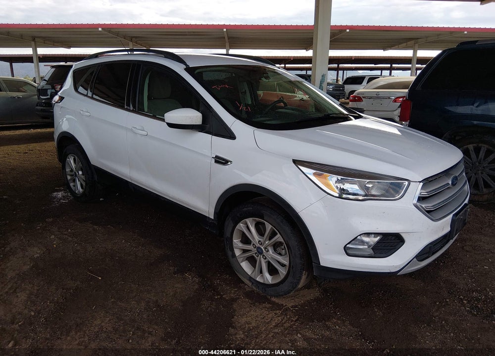 2018 FORD ESCAPE SE VIN: 1FMCU9GD7JUB17577