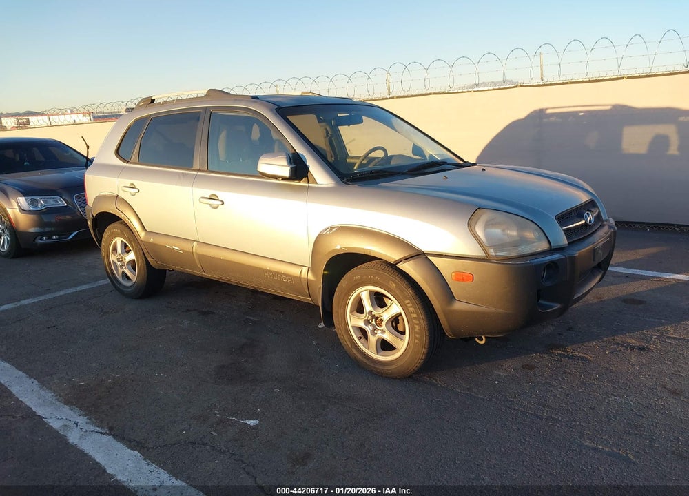 2005 HYUNDAI TUCSON GLS/LX VIN: KM8JN12D25U150229