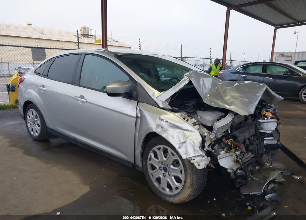 2012 FORD FOCUS SE VIN: 1FAHP3F27CL399832