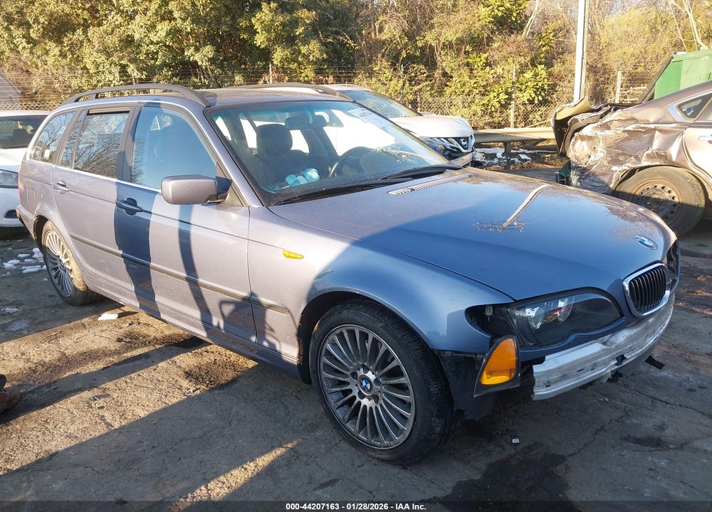 2002 BMW 325XIT VIN: WBAEP33442PF00982