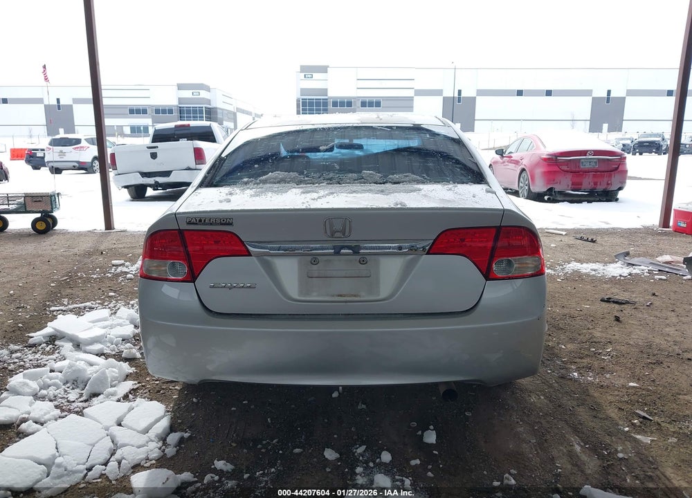 2010 HONDA CIVIC LX VIN: 2HGFA1F50AH530094