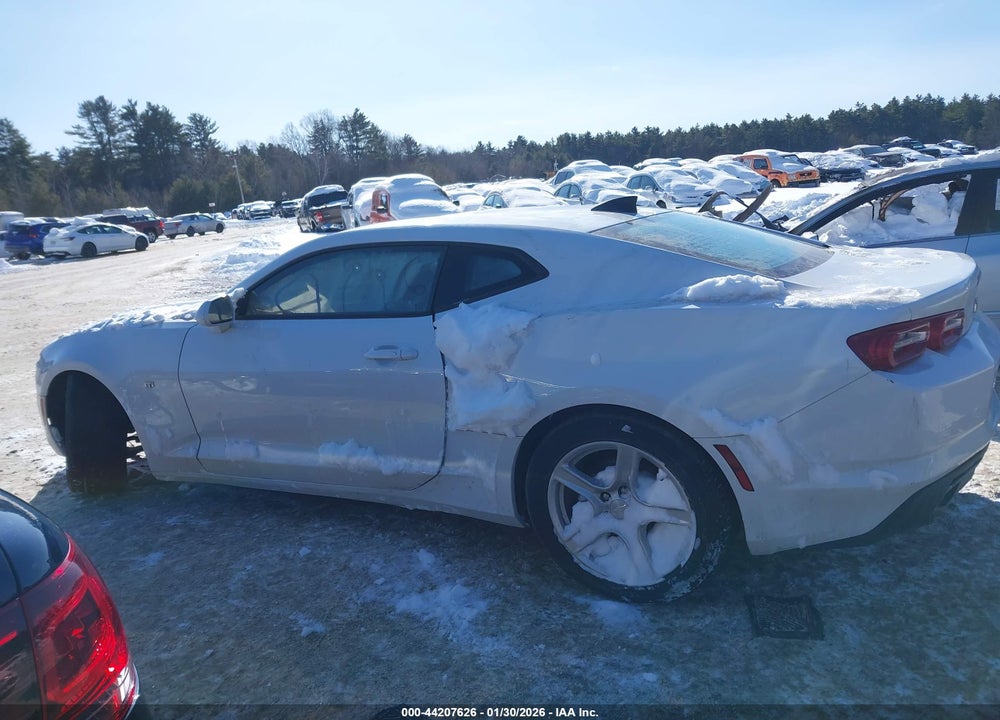 2022 CHEVROLET CAMARO RWD  1LT VIN: 1G1FB1RX1N0114566