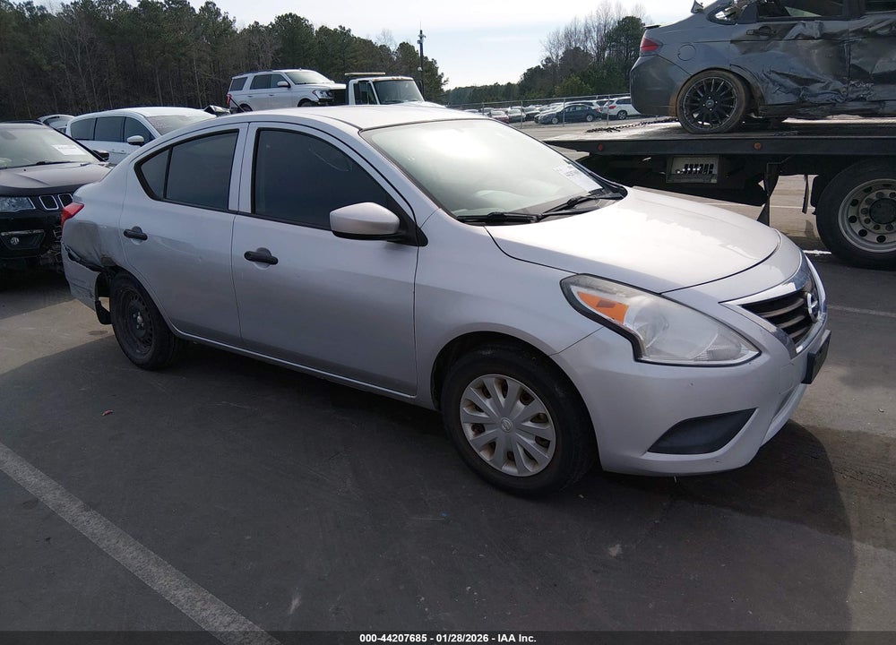 2016 NISSAN VERSA 1.6 S VIN: 3N1CN7AP7GL817937