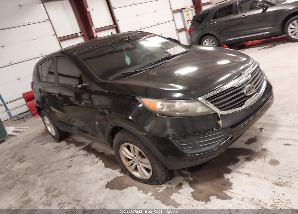 2011 KIA SPORTAGE LX VIN: KNDPB3A23B7015063