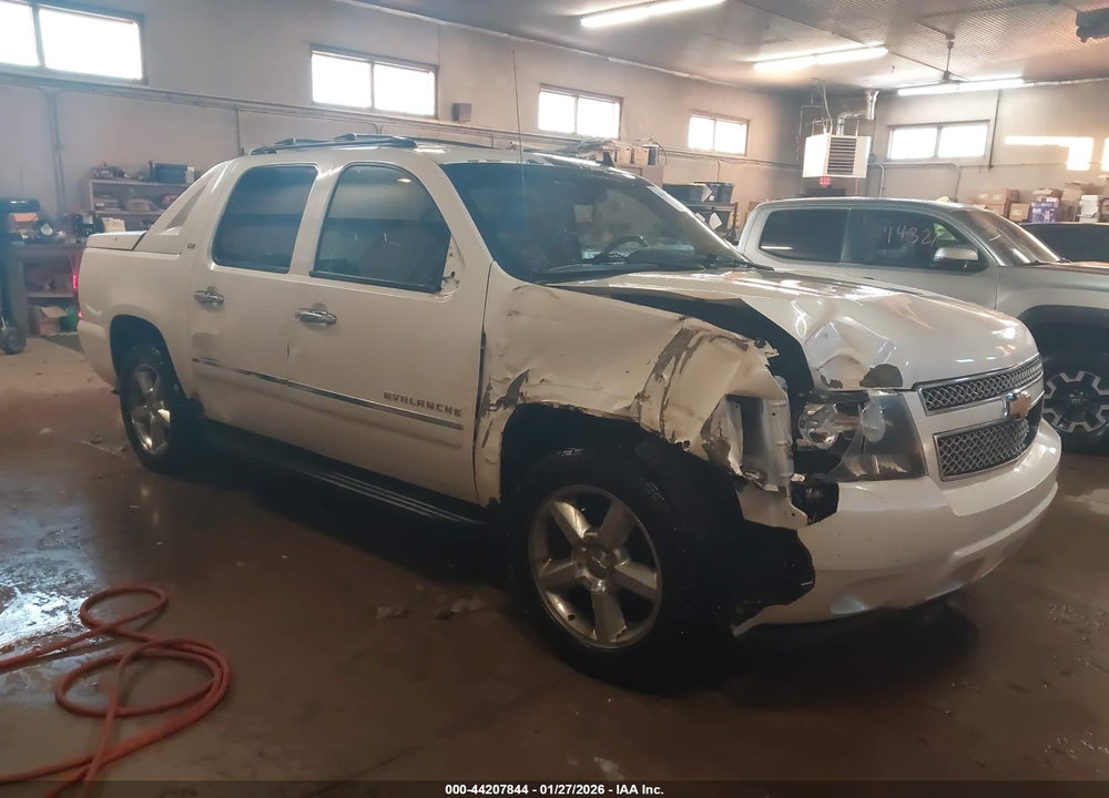 2012 CHEVROLET AVALANCHE 1500 LTZ VIN: 3GNTKGE76CG137795
