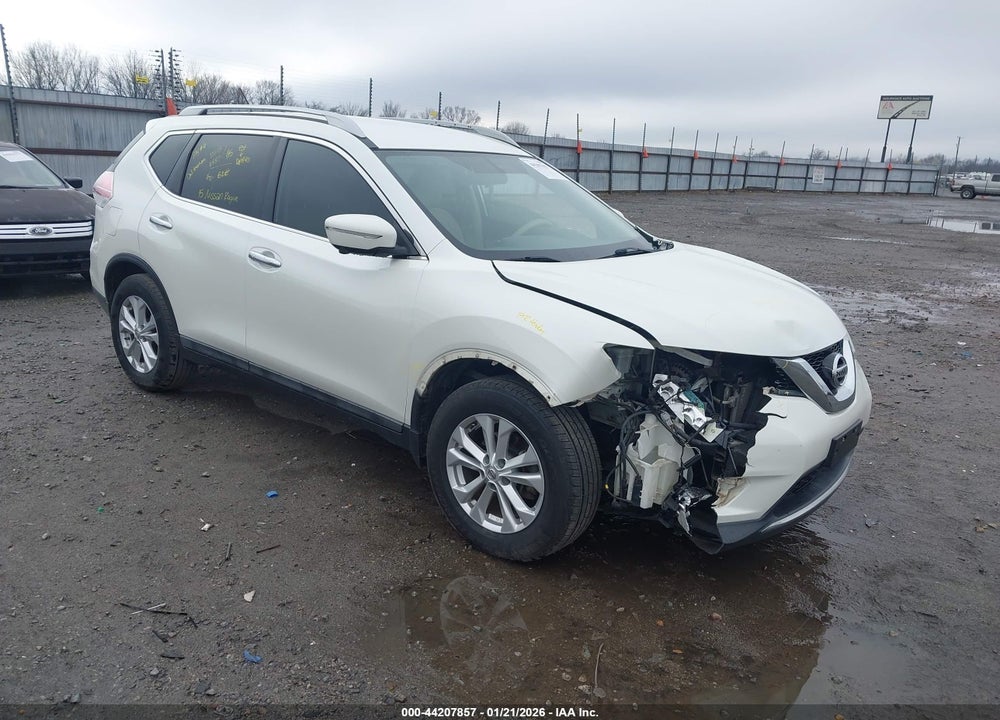 2015 NISSAN ROGUE SV VIN: 5N1AT2MT8FC816887